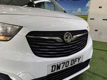Vauxhall Combo 1.5 Turbo D 2300 Sportive Panel Van 4dr Diesel Manual L1 H1 Euro 6 (100 ps) - U686