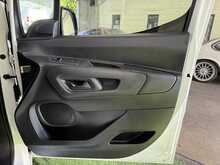 Vauxhall Combo 1.5 Turbo D 2300 Sportive Panel Van 4dr Diesel Manual L1 H1 Euro 6 (100 ps) - U686