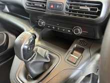 Vauxhall Combo 1.5 Turbo D 2300 Sportive Panel Van 4dr Diesel Manual L1 H1 Euro 6 (100 ps) - U686