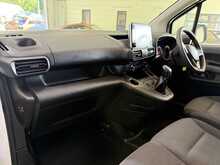 Vauxhall Combo 1.5 Turbo D 2300 Sportive Panel Van 4dr Diesel Manual L1 H1 Euro 6 (100 ps) - U686