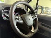 Vauxhall Combo 1.5 Turbo D 2300 Sportive Panel Van 4dr Diesel Manual L1 H1 Euro 6 (100 ps) - U686