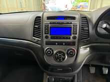 Hyundai Santa Fe 2.2 CRDi Style SUV 5dr Diesel Manual 4WD Euro 5 (5 seat) (194 bhp) - U720