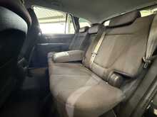 Hyundai Santa Fe 2.2 CRDi Style SUV 5dr Diesel Manual 4WD Euro 5 (5 seat) (194 bhp) - U720