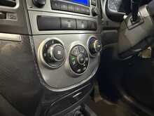 Hyundai Santa Fe 2.2 CRDi Style SUV 5dr Diesel Manual 4WD Euro 5 (5 seat) (194 bhp) - U720