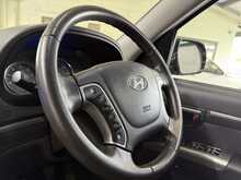 Hyundai Santa Fe 2.2 CRDi Style SUV 5dr Diesel Manual 4WD Euro 5 (5 seat) (194 bhp) - U720