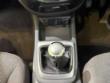 Hyundai Santa Fe 2.2 CRDi Style SUV 5dr Diesel Manual 4WD Euro 5 (5 seat) (194 bhp) - U720