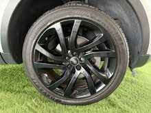 Land Rover Discovery Sport 2.0 TD4 HSE Black SUV 5dr Diesel Auto 4WD Euro 6 (s/s) (180 ps) - U726