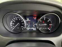 Land Rover Discovery Sport 2.0 TD4 HSE Black SUV 5dr Diesel Auto 4WD Euro 6 (s/s) (180 ps) - U726