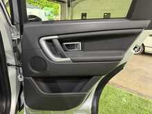 Land Rover Discovery Sport 2.0 TD4 HSE Black SUV 5dr Diesel Auto 4WD Euro 6 (s/s) (180 ps) - U726