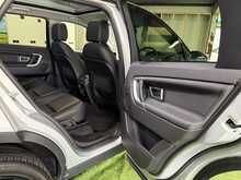 Land Rover Discovery Sport 2.0 TD4 HSE Black SUV 5dr Diesel Auto 4WD Euro 6 (s/s) (180 ps) - U726