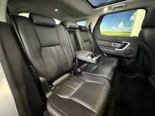 Land Rover Discovery Sport 2.0 TD4 HSE Black SUV 5dr Diesel Auto 4WD Euro 6 (s/s) (180 ps) - U726