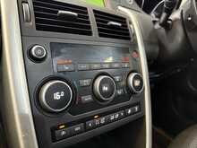 Land Rover Discovery Sport 2.0 TD4 HSE Black SUV 5dr Diesel Auto 4WD Euro 6 (s/s) (180 ps) - U726