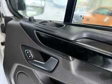 Ford Transit Custom 2.0 300 EcoBlue Limited Panel Van 5dr Diesel Manual L2 H1 Euro 6 (s/s) (130 ps) - U727