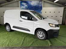 Peugeot Partner 1.5 BlueHDi 1000 Professional Standard Panel Van 5dr Diesel Manual SWB Euro 6 (100 bhp) - U730