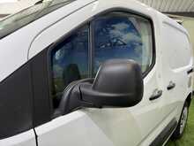 Peugeot Partner 1.5 BlueHDi 1000 Professional Standard Panel Van 5dr Diesel Manual SWB Euro 6 (100 bhp) - U730