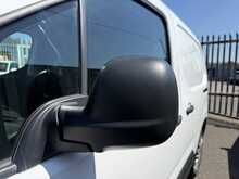 Vauxhall Combo 1.6 Turbo D 2300 Sportive Panel Van 4dr Diesel Manual L1 H1 Euro 6 (s/s) (100 ps) - U731