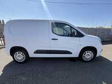 Vauxhall Combo 1.6 Turbo D 2300 Sportive Panel Van 4dr Diesel Manual L1 H1 Euro 6 (s/s) (100 ps) - U731