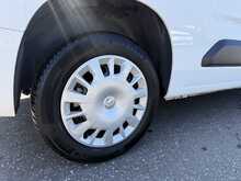 Vauxhall Combo 1.6 Turbo D 2300 Sportive Panel Van 4dr Diesel Manual L1 H1 Euro 6 (s/s) (100 ps) - U731