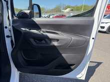 Vauxhall Combo 1.6 Turbo D 2300 Sportive Panel Van 4dr Diesel Manual L1 H1 Euro 6 (s/s) (100 ps) - U731