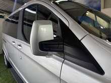 Ford Tourneo Custom 2.0 320 EcoBlue Titanium Minibus Double Cab 5dr Diesel Auto L2 Euro 6 (s/s) (130 ps) - U732