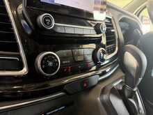 Ford Tourneo Custom 2.0 320 EcoBlue Titanium Minibus Double Cab 5dr Diesel Auto L2 Euro 6 (s/s) (130 ps) - U732