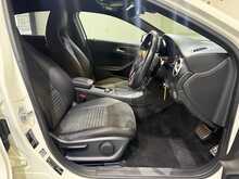 Mercedes-Benz A Class 2.0 A250 BlueEfficiency AMG Sport Hatchback 5dr Petrol 7G-DCT Euro 6 (s/s) (211 ps) - U766
