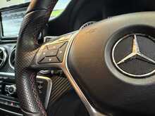 Mercedes-Benz A Class 2.0 A250 BlueEfficiency AMG Sport Hatchback 5dr Petrol 7G-DCT Euro 6 (s/s) (211 ps) - U766