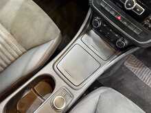 Mercedes-Benz A Class 2.0 A250 BlueEfficiency AMG Sport Hatchback 5dr Petrol 7G-DCT Euro 6 (s/s) (211 ps) - U766