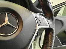 Mercedes-Benz A Class 2.0 A250 BlueEfficiency AMG Sport Hatchback 5dr Petrol 7G-DCT Euro 6 (s/s) (211 ps) - U766