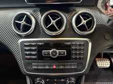 Mercedes-Benz A Class 2.0 A250 BlueEfficiency AMG Sport Hatchback 5dr Petrol 7G-DCT Euro 6 (s/s) (211 ps) - U766