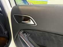 Mercedes-Benz A Class 2.0 A250 BlueEfficiency AMG Sport Hatchback 5dr Petrol 7G-DCT Euro 6 (s/s) (211 ps) - U766