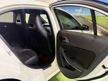 Mercedes-Benz A Class 2.0 A250 BlueEfficiency AMG Sport Hatchback 5dr Petrol 7G-DCT Euro 6 (s/s) (211 ps) - U766