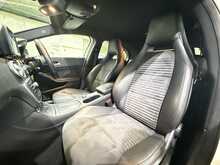 Mercedes-Benz A Class 2.0 A250 BlueEfficiency AMG Sport Hatchback 5dr Petrol 7G-DCT Euro 6 (s/s) (211 ps) - U766