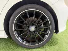 Mercedes-Benz A Class 2.0 A250 BlueEfficiency AMG Sport Hatchback 5dr Petrol 7G-DCT Euro 6 (s/s) (211 ps) - U766