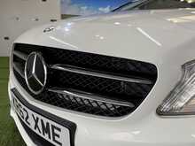 Mercedes-Benz A Class 2.0 A250 BlueEfficiency AMG Sport Hatchback 5dr Petrol 7G-DCT Euro 6 (s/s) (211 ps) - U766