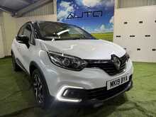 Renault Captur 0.9 TCe ENERGY Iconic SUV 5dr Petrol Manual Euro 6 (s/s) (90 ps) - U770