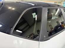 Renault Captur 0.9 TCe ENERGY Iconic SUV 5dr Petrol Manual Euro 6 (s/s) (90 ps) - U770