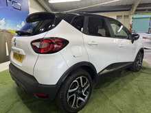 Renault Captur 0.9 TCe ENERGY Iconic SUV 5dr Petrol Manual Euro 6 (s/s) (90 ps) - U770