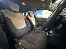 Renault Captur 0.9 TCe ENERGY Iconic SUV 5dr Petrol Manual Euro 6 (s/s) (90 ps) - U770