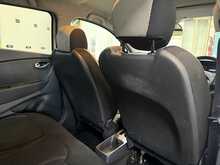 Renault Captur 0.9 TCe ENERGY Iconic SUV 5dr Petrol Manual Euro 6 (s/s) (90 ps) - U770