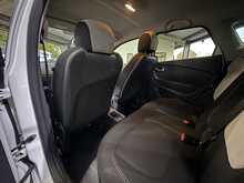 Renault Captur 0.9 TCe ENERGY Iconic SUV 5dr Petrol Manual Euro 6 (s/s) (90 ps) - U770