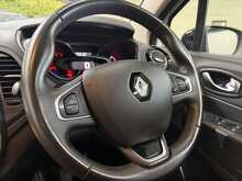 Renault Captur 0.9 TCe ENERGY Iconic SUV 5dr Petrol Manual Euro 6 (s/s) (90 ps) - U770