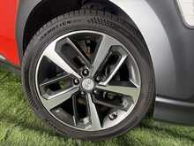 Hyundai KONA 1.0 T-GDi Blue Drive Premium SE SUV 5dr Petrol Manual Euro 6 (s/s) (120 ps) - U774