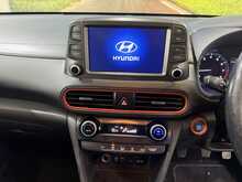 Hyundai KONA 1.0 T-GDi Blue Drive Premium SE SUV 5dr Petrol Manual Euro 6 (s/s) (120 ps) - U774