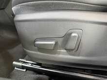 Hyundai KONA 1.0 T-GDi Blue Drive Premium SE SUV 5dr Petrol Manual Euro 6 (s/s) (120 ps) - U774