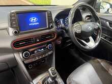 Hyundai KONA 1.0 T-GDi Blue Drive Premium SE SUV 5dr Petrol Manual Euro 6 (s/s) (120 ps) - U774