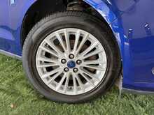 Ford S-Max 2.0 TDCi Zetec MPV 5dr Diesel Manual Euro 6 (120 ps) - U775