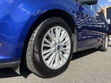 Ford S-Max 2.0 TDCi Zetec MPV 5dr Diesel Manual Euro 6 (120 ps) - U775