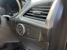 Ford S-Max 2.0 TDCi Zetec MPV 5dr Diesel Manual Euro 6 (120 ps) - U775