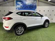 Hyundai TUCSON 1.6 GDi Blue Drive SE SUV 5dr Petrol Manual Euro 6 (s/s) (132 ps) - U789